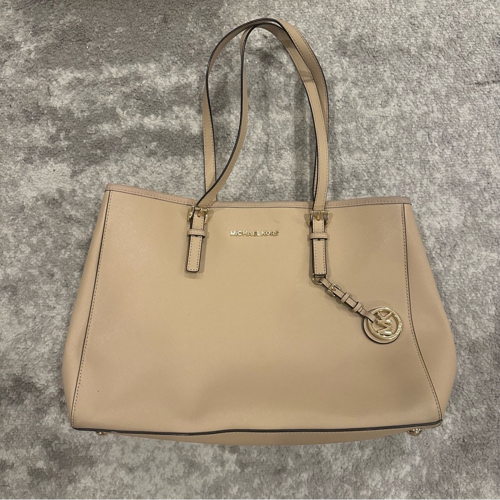 Michael Kors Tan Leather Tote Bag Business Work Laptop Purse Tan